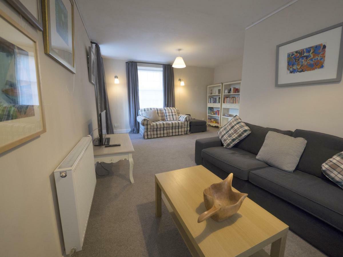 The Gallery Flat, 4 Tannage Brae Kirriemuir Extérieur photo