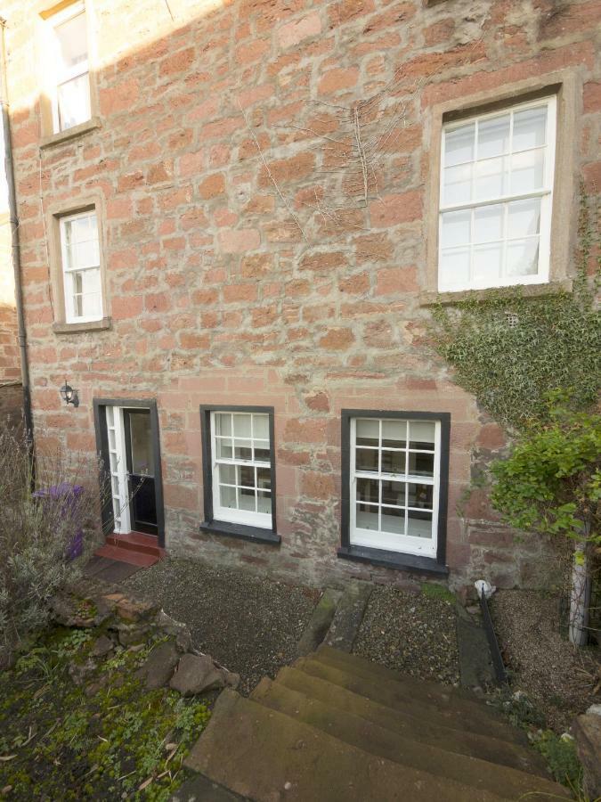 The Gallery Flat, 4 Tannage Brae Kirriemuir Extérieur photo